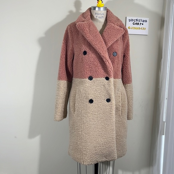 NEW BCBGeneration Color Block Teddy Faux Fur Coat - Picture 5 of 15